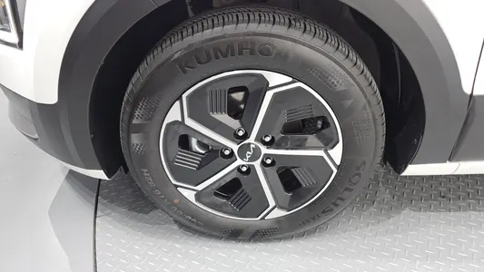 Kia 디 니로 2025 5