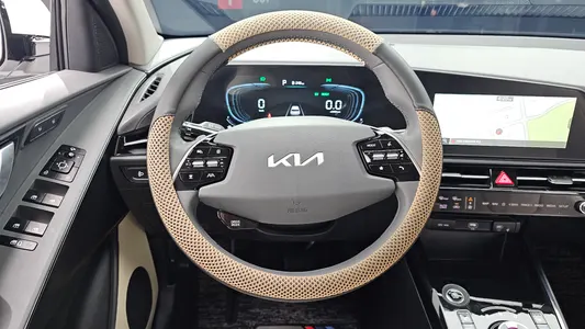 Kia 디 니로 2025 13