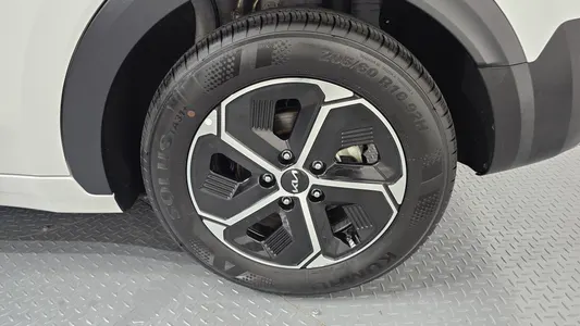 Kia 디 니로 2025 21