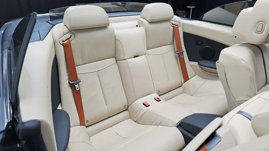 BMW 6 Series (E63) 650i 2008 11