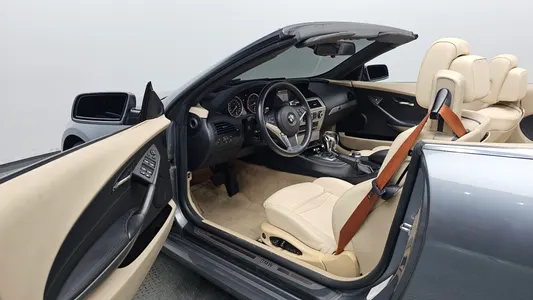BMW 6 Series (E63) 650i 2008 9