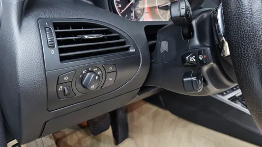 BMW 6 Series (E63) 650i 2008 15