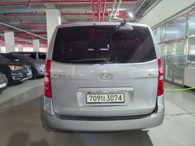 Hyundai Grand Starex 12 2016 4