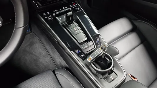 Porsche 911 (992) 2024 8