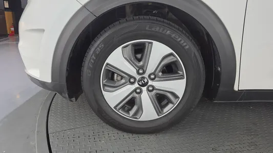 Kia Niro 2017 5