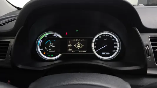 Kia Niro 2017 8