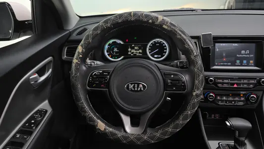 Kia Niro 2017 14