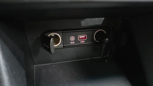 Kia Niro 2017 30