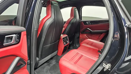 Porsche (PO536) 3.0 2021 26