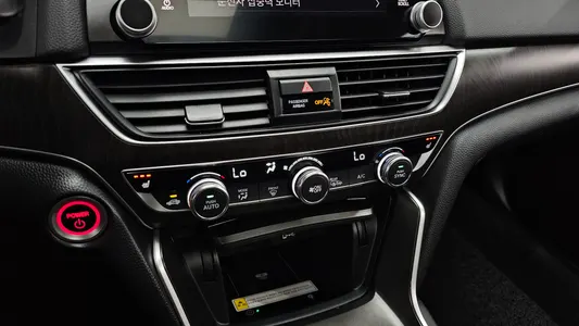 Honda 10 2.0 2018 17