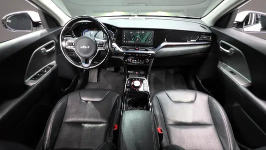 Kia 니로 플러스 2022 7