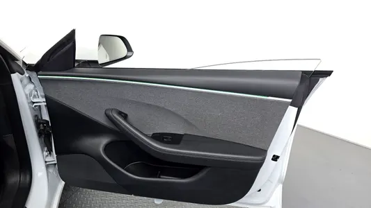 Tesla 3 RWD 2024 25