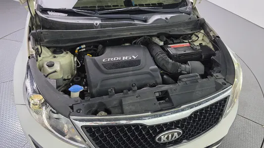 Kia R 2WD 2013 6