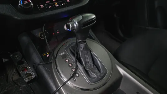 Kia R 2WD 2013 9