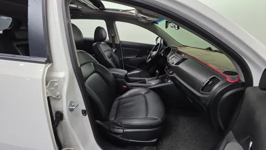 Kia R 2WD 2013 26