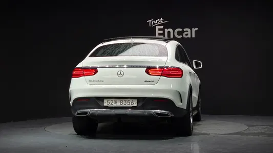 Mercedes-Benz GLE-Class W166 GLE350 d 4MATIC 2017 4
