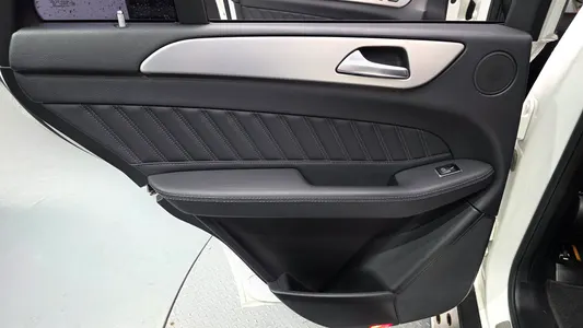 Mercedes-Benz GLE-Class W166 GLE350 d 4MATIC 2017 25