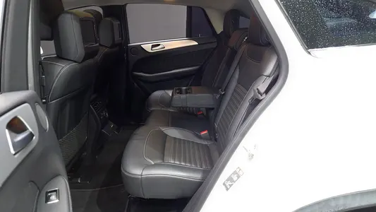 Mercedes-Benz GLE-Class W166 GLE350 d 4MATIC 2017 26