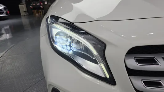 Mercedes-Benz GLA-Class X156 GLA220 2017 22
