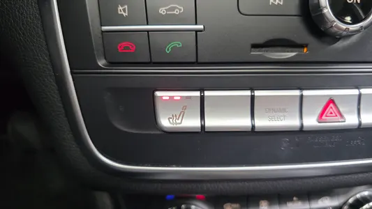 Mercedes-Benz GLA-Class X156 GLA220 2017 32