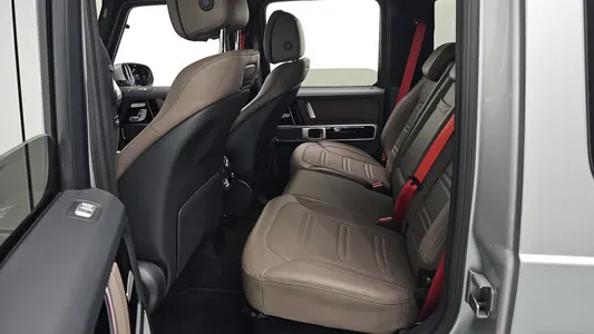 Mercedes-Benz G-Class W463b G400d 2023 10