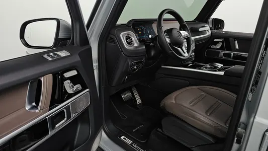 Mercedes-Benz G-Class W463b G400d 2023 9