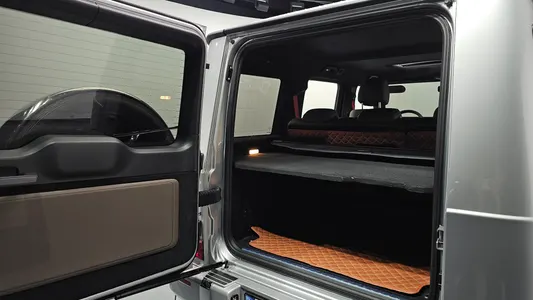 Mercedes-Benz G-Class W463b G400d 2023 19