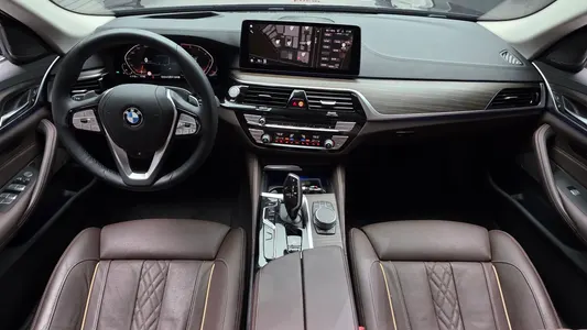 BMW 5 Series (G30) 530i 2023 7
