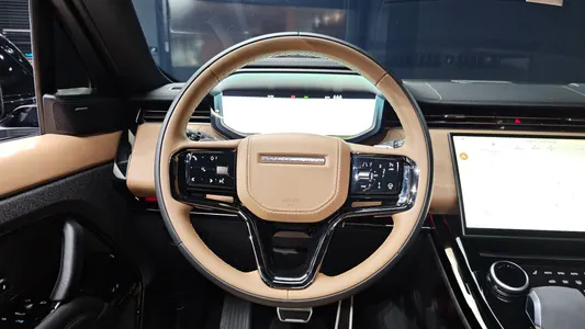 Land Rover 3 D300 HSE 2023 12