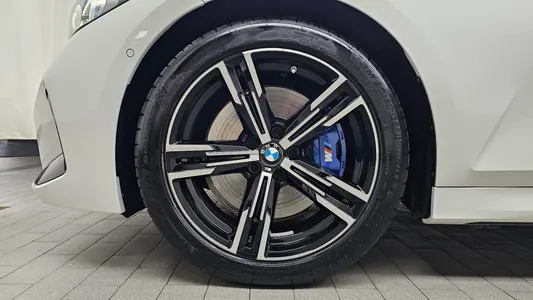 BMW 3 Series (G20) 320i M 2023 5