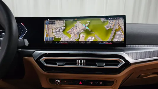 BMW 3 Series (G20) 320i M 2023 14