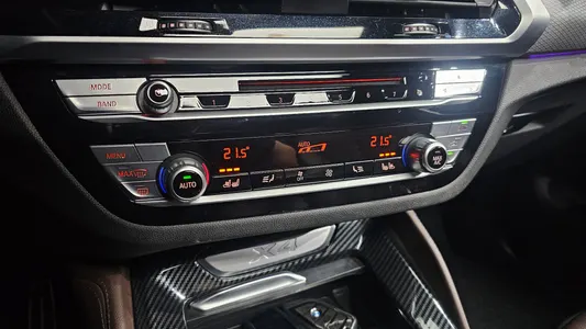 BMW X4 (G02) xDrive20d M 2019 36