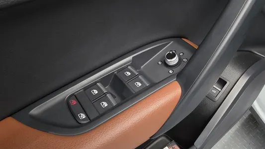 Audi Q5 (FY) 45 TFSI 2023 37