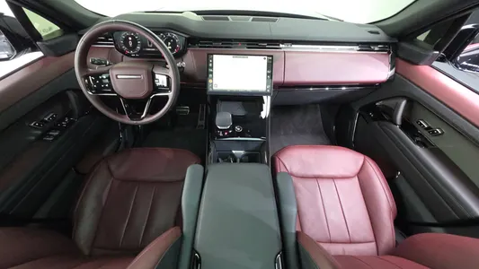 Land Rover 3 P550E HSE 2025 7