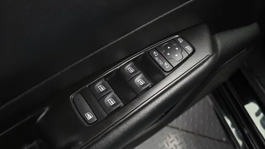 Renault Korea SM6 2.0 LPe SE () 2018 20