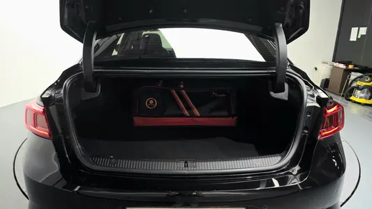 Renault Korea SM6 2.0 LPe SE () 2018 27