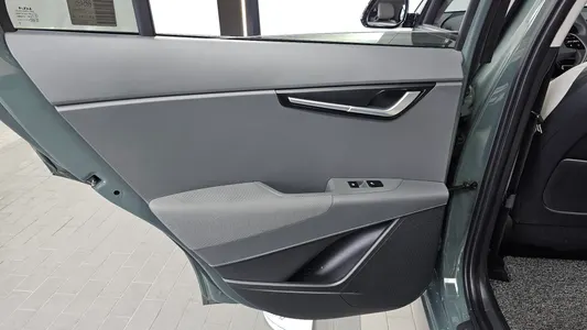 Kia 디 니로 2022 25