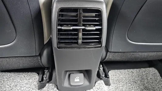 Kia 디 니로 2022 31