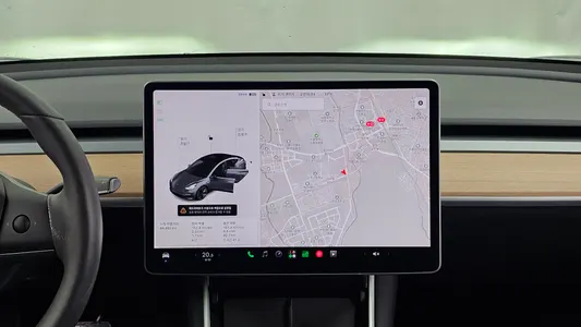 Tesla 3 RWD 2020 14