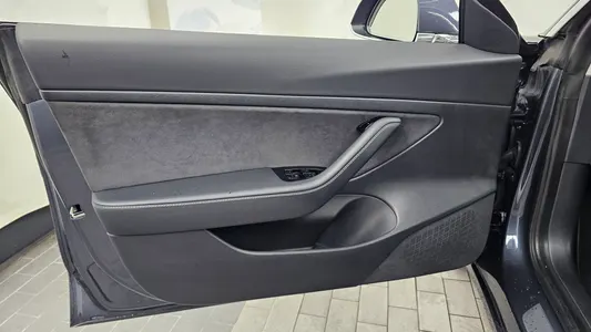 Tesla 3 RWD 2020 24