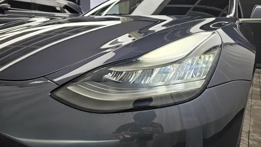 Tesla 3 RWD 2020 22