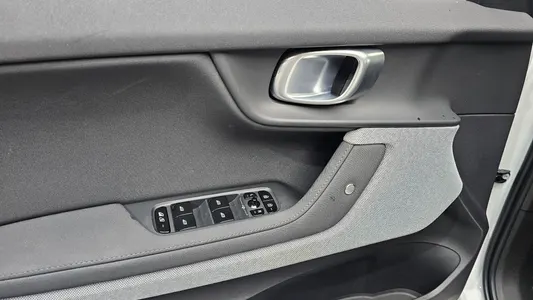 Polestar 2 2024 17