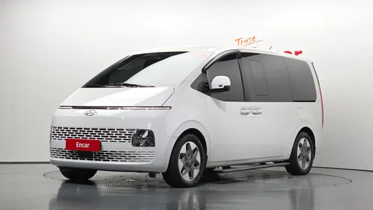 Hyundai Staria 11 2023