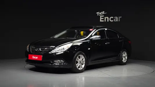 Hyundai YF LPI 2010
