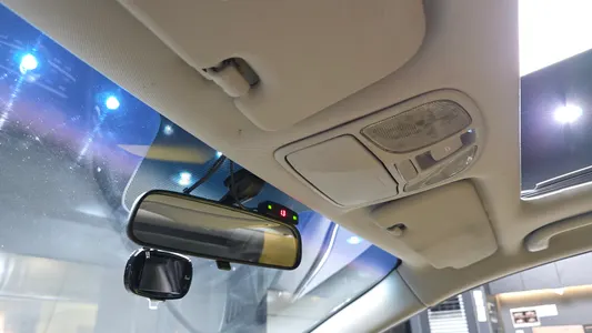 Hyundai YF LPI 2010 27