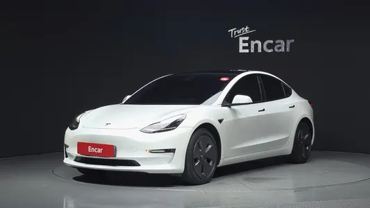 Tesla 3 AWD 2021