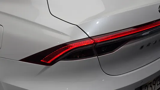 Hyundai IG 2.5 2020 23