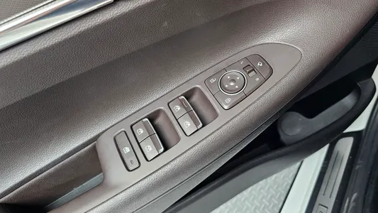 Hyundai IG 2.5 2020 27