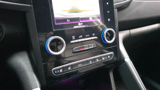 Renault Korea QM6 2WD RE 2018 17