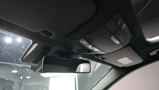 Mercedes-Benz C-Class W205 C300e 4MATIC AMG Line 2020 19